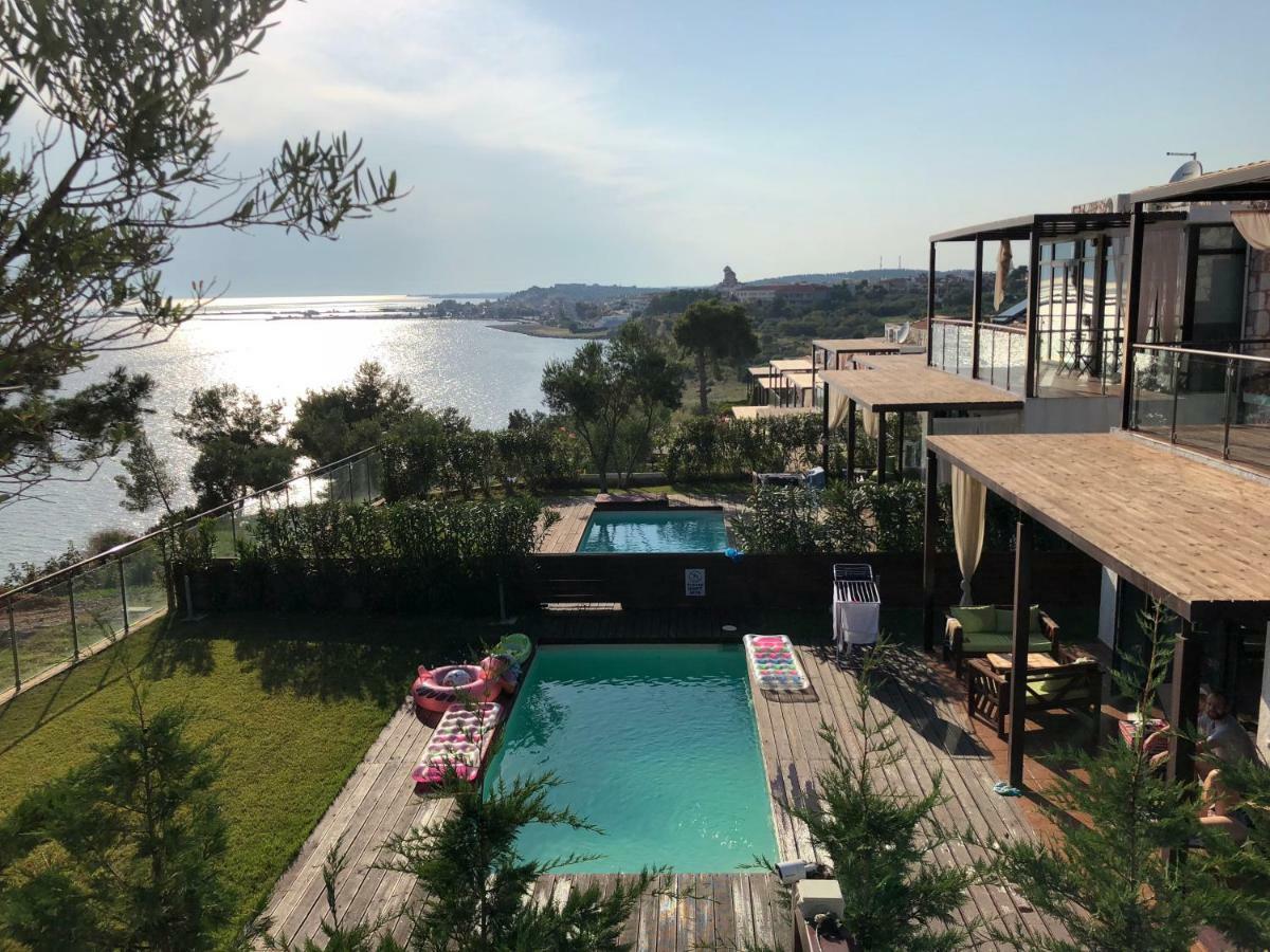 Kalma Villas Неа Мудания Екстериор снимка
